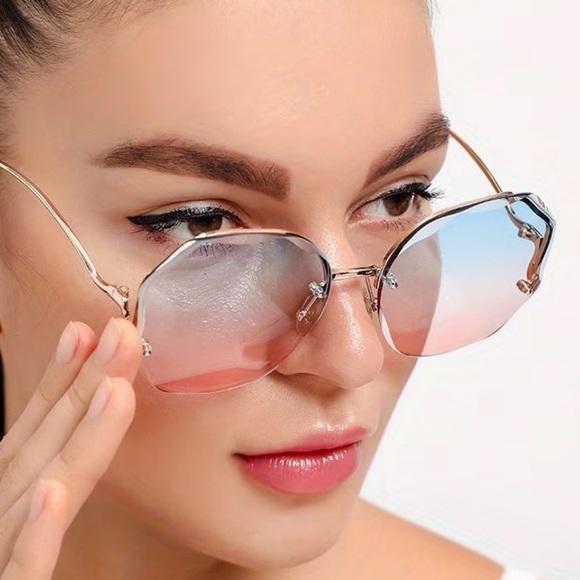 😎2/$30 Gradient Pink Rimless Octangular Sunglasses - Women’s - Picture 3 of 5